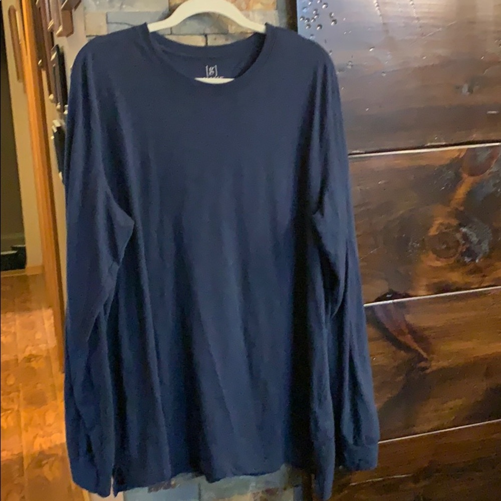 Men’s long-sleeved Tee...never worn